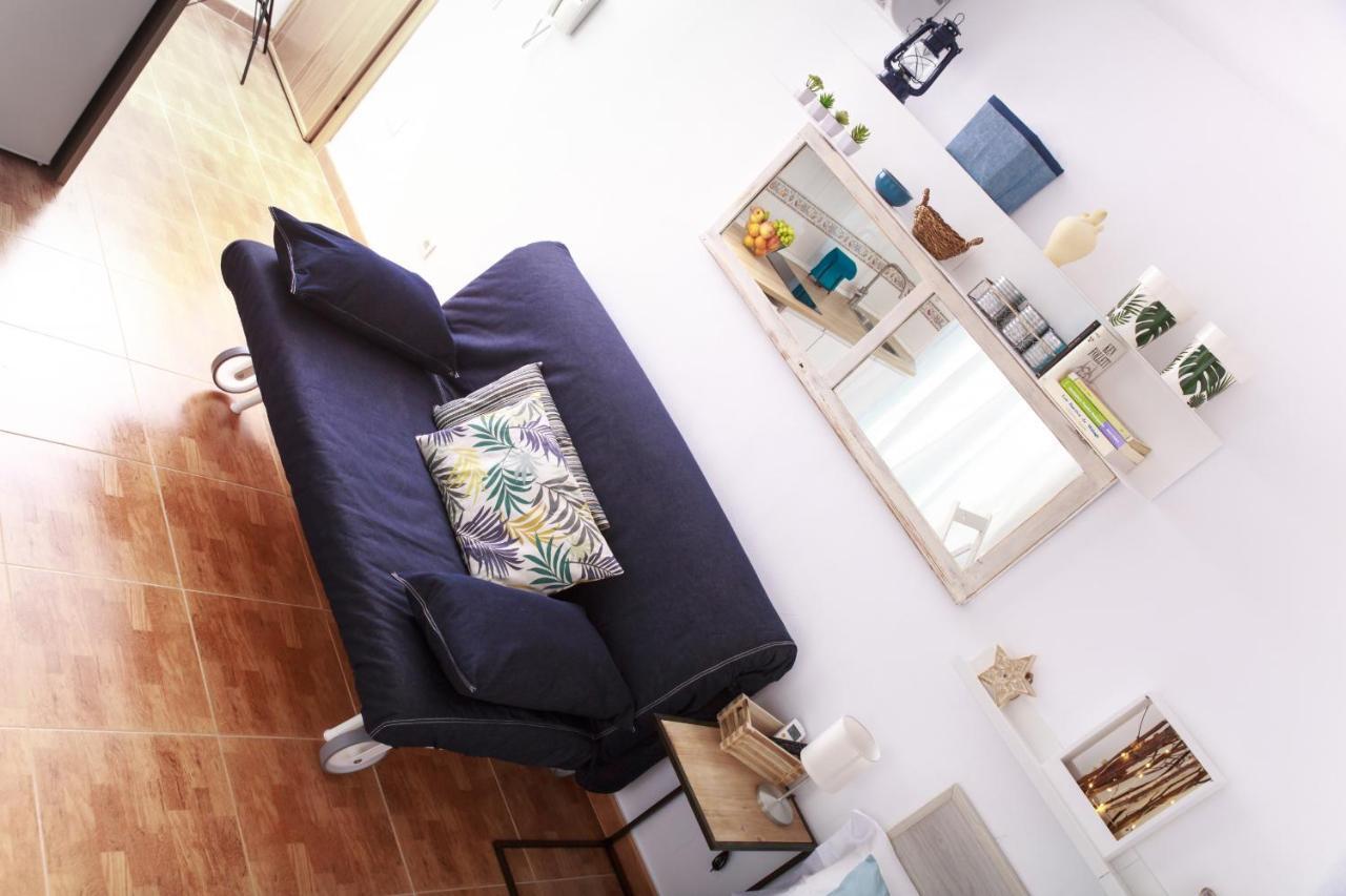 Sea & Wave Ventura Studio Apartment Malaga Luaran gambar
